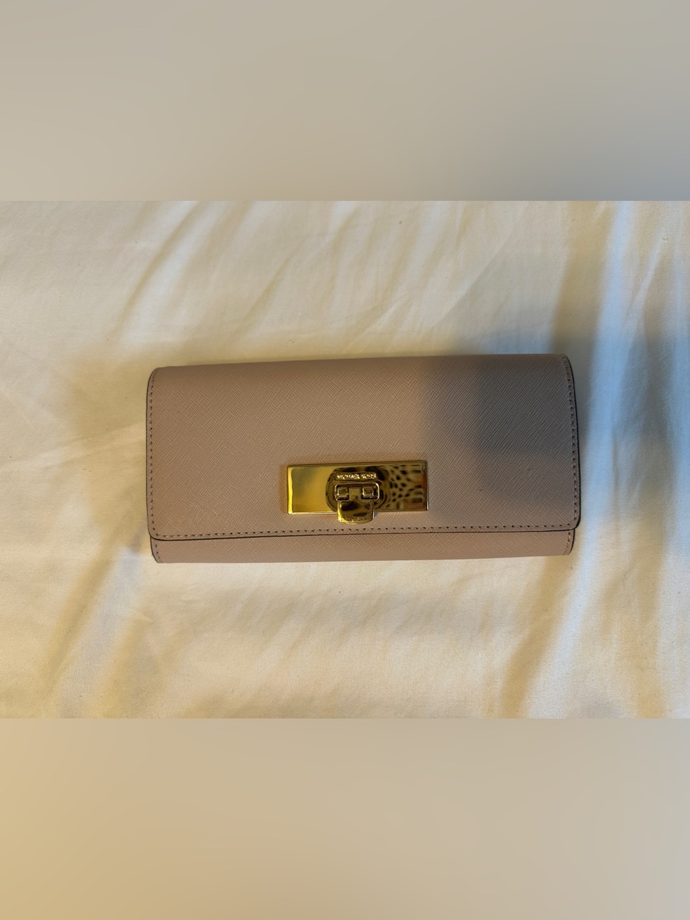 Michael Kors Pink Crossgrain Leather Pushlock Credit Card Bifold Wallet